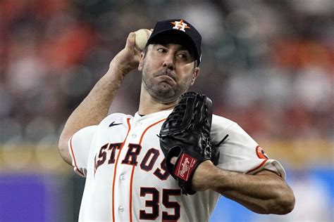 Mets deal 3-time Cy Young Award winner Justin Verlander back to Astros